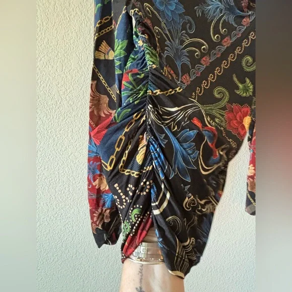 FARM Rio Black Multi-Color Floral Print Long-Sleeve Mock Neck Top - Picture 6 of 9